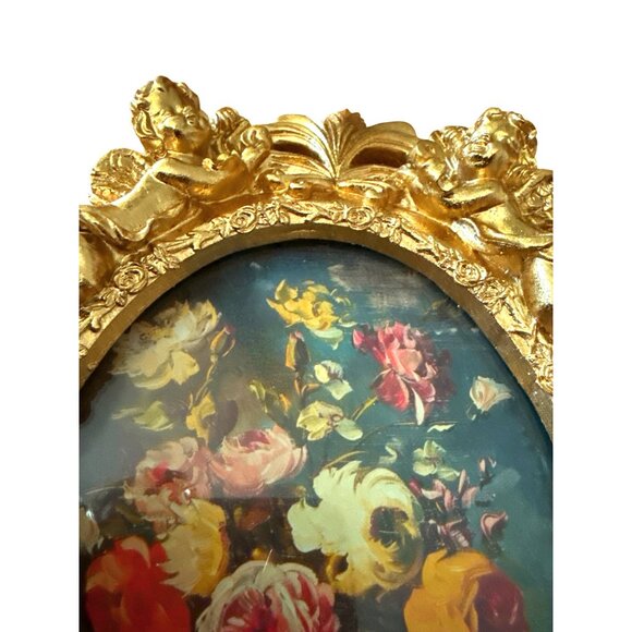 Bright Gold Tone Cherub Ornate 5"x7" Oval Frame W - Picture 6 of 6